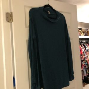 Large free people ribbed sweater